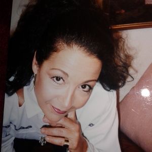 Meet your Posher, Linda louise